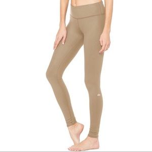 Alo Airbrush Leggings Tan